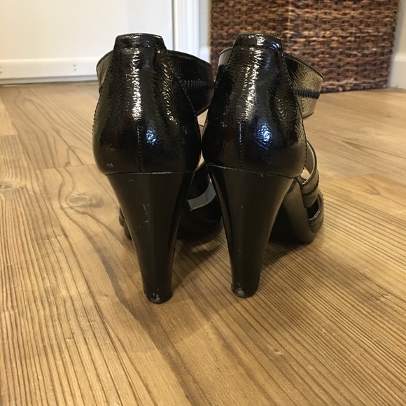 Michael Kors Heels - Picture 3 of 4